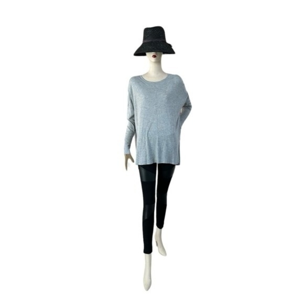 H&M Women's Light Grey Pullover Sweater Size M Crew Neck Drop Shoulder Casual VG - Picture 4 of 10